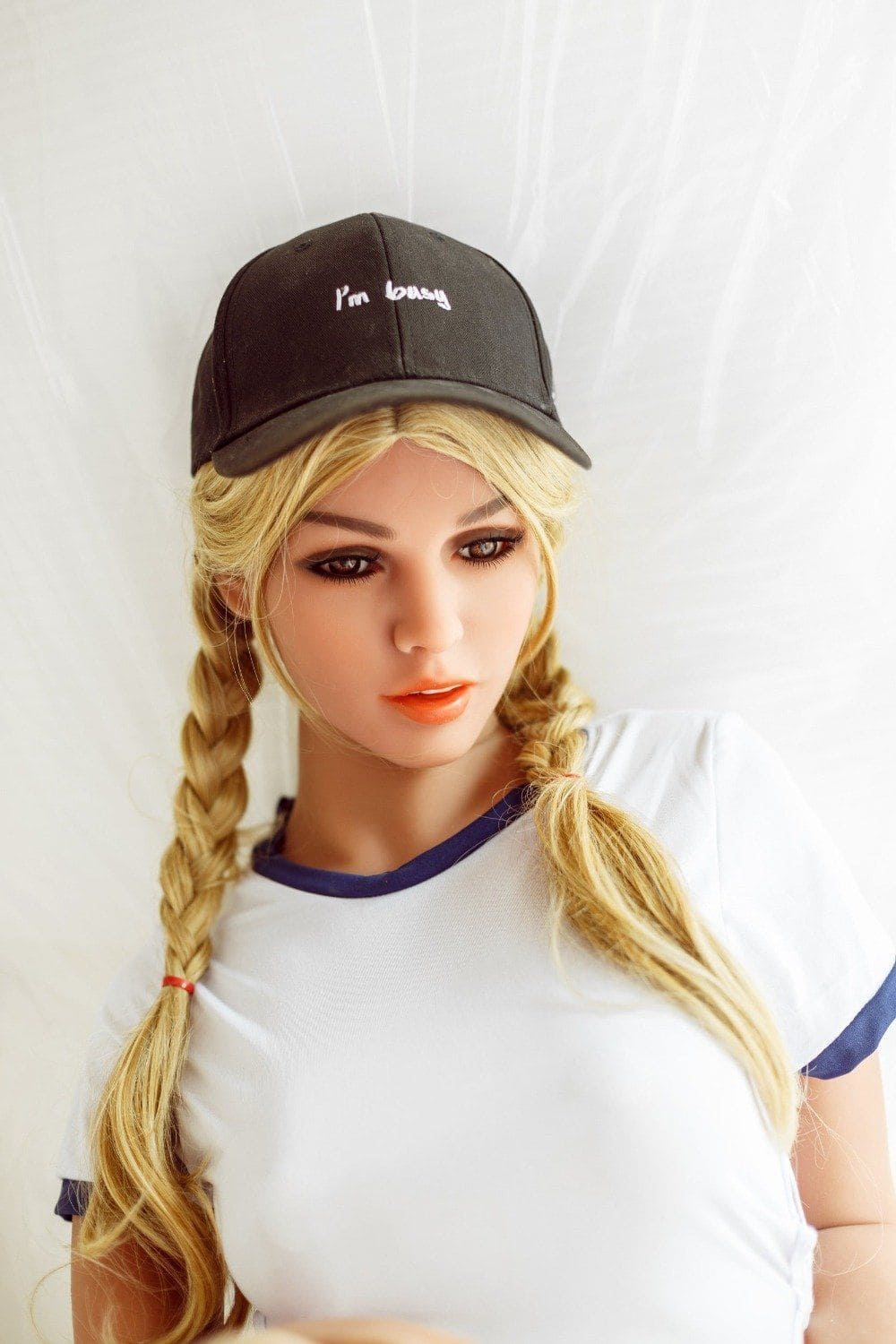 Секс-лялька brianna - фото 10 | lovedoll Секс-лялька brianna у чорній кепці