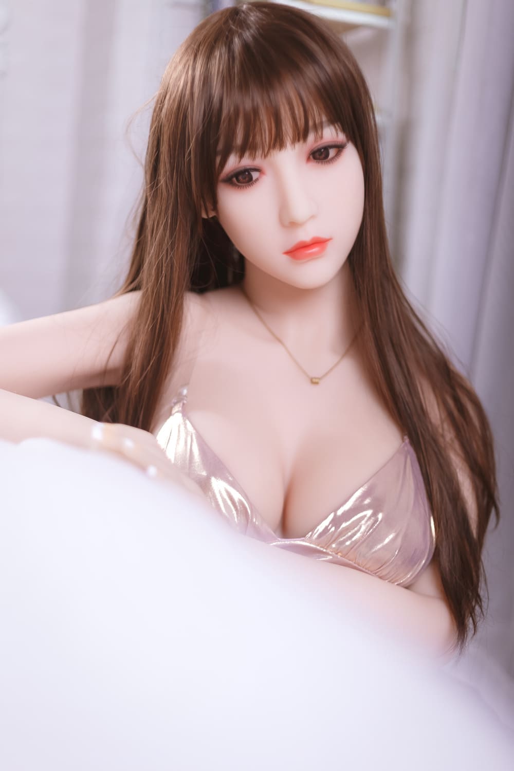 Секс-лялька savannah - фото 5 | lovedoll Секс-лялька savannah погляд у бік