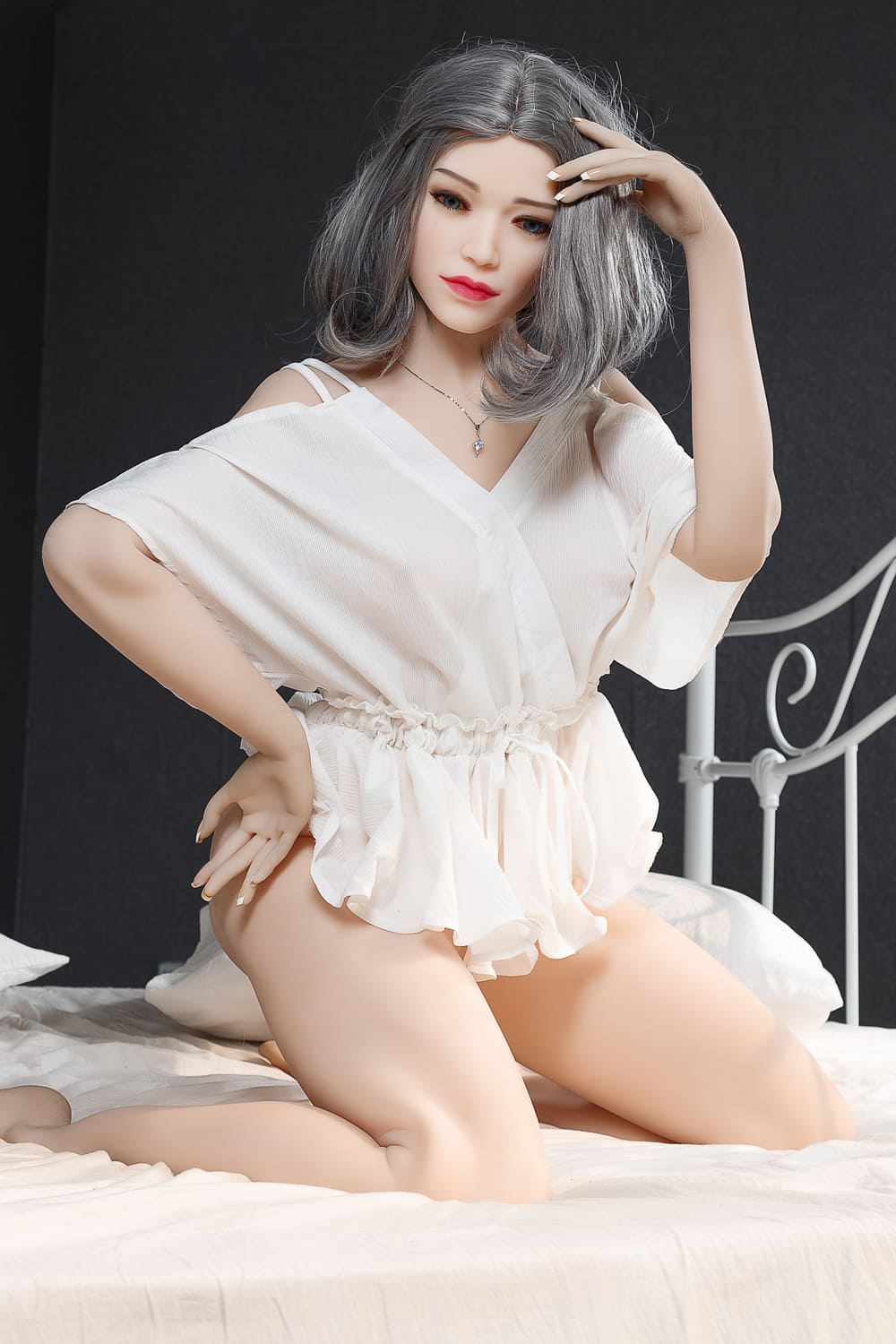 Секс-лялька venera фото 14 | lovedoll Секс-лялька venera позує