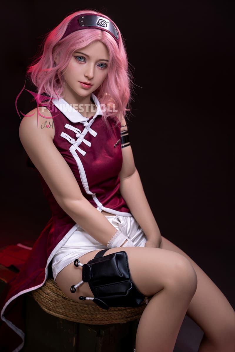 Секс-лялька sakura haruno - фото 10 | lovedoll Секс-лялька sakura haruno сидить склавши руки між ногами