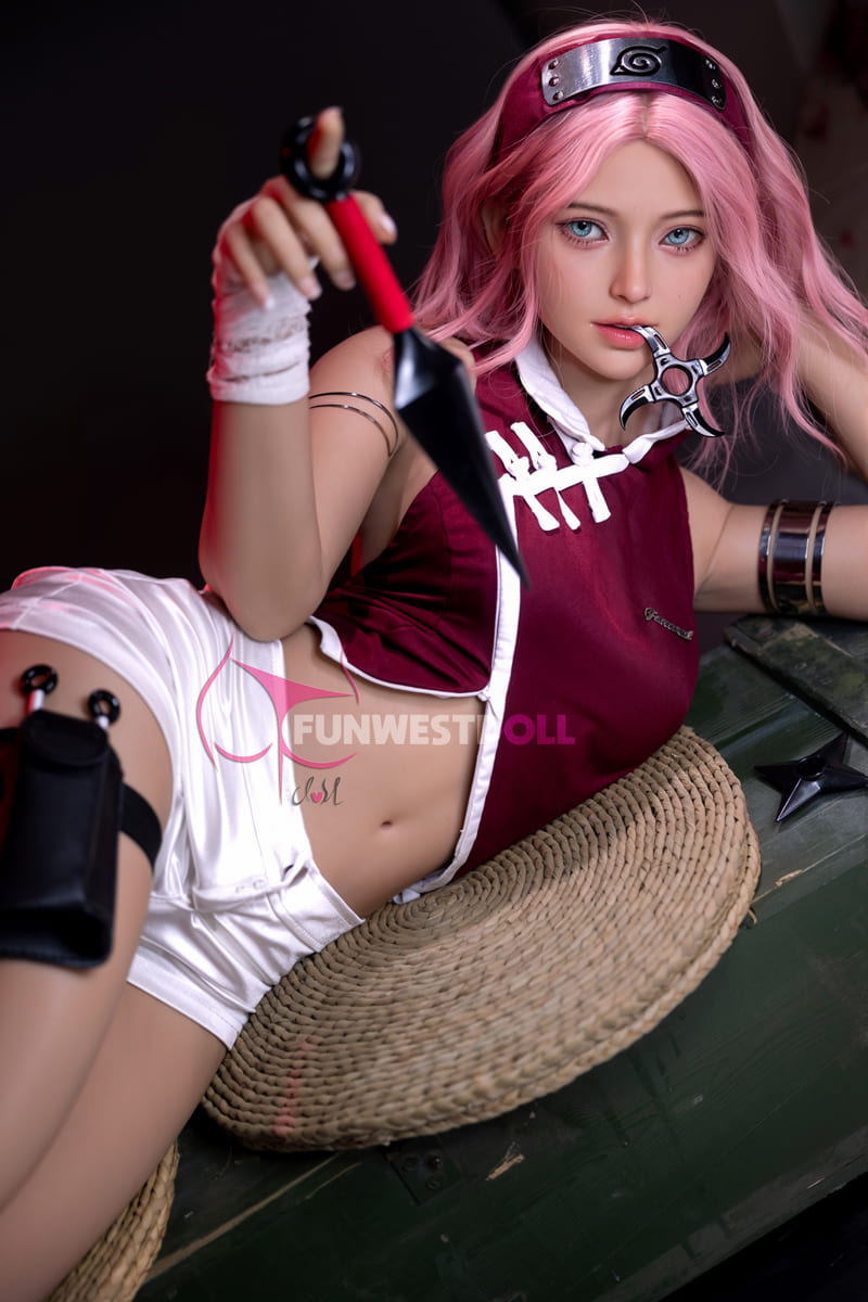 Секс-лялька sakura haruno - фото 17 | lovedoll Секс-лялька sakura haruno лежить на боці та підпирає рукою голову
