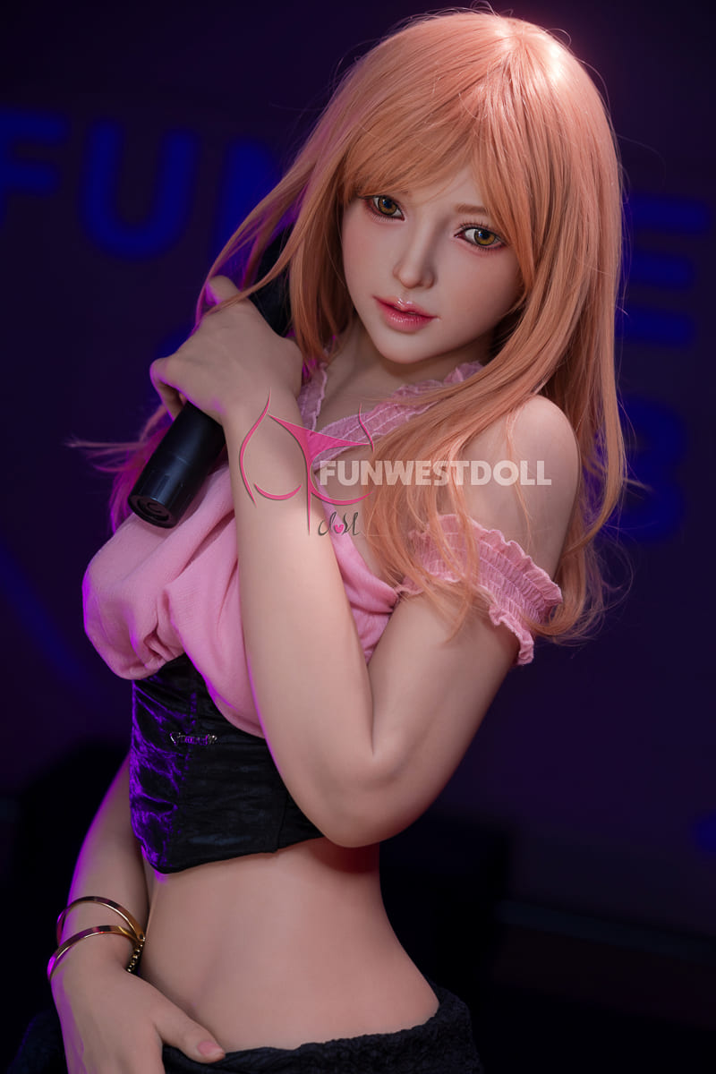 Секс-лялька alicia - фото 12 | lovedoll Секс-лялька alicia з мікрофоном в руці