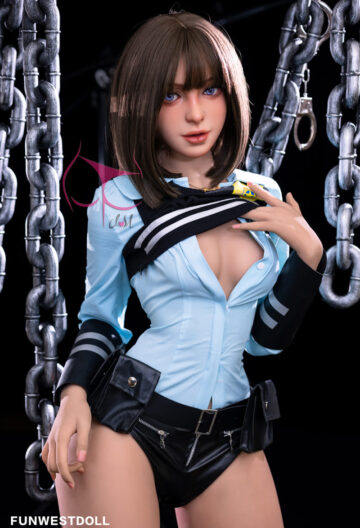 Секс-лялька Judy Hopps стоїть у ланцюгах