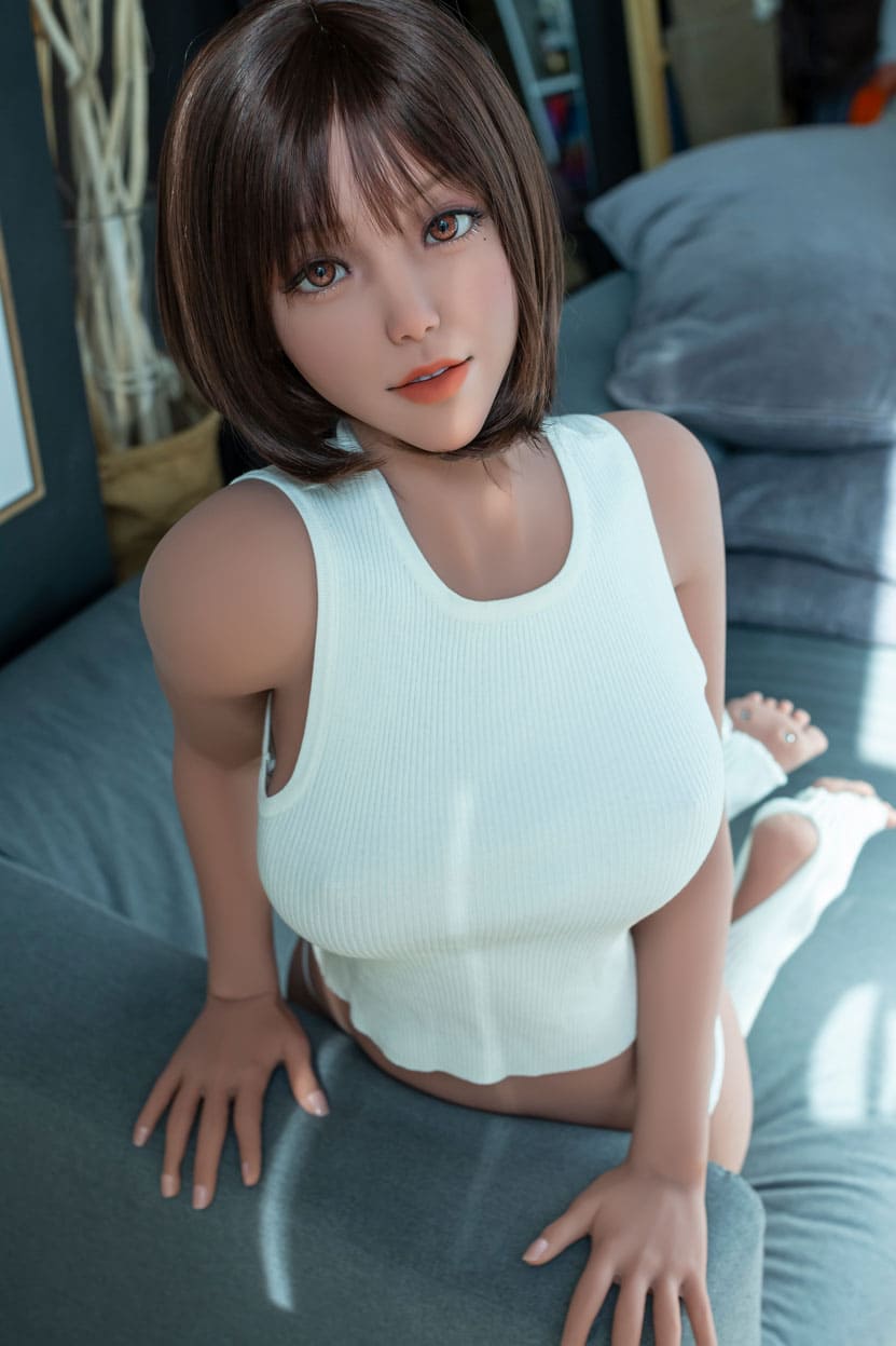 Секс-лялька willa - фото 19 | lovedoll Секс-лялька willa дивиться прямо