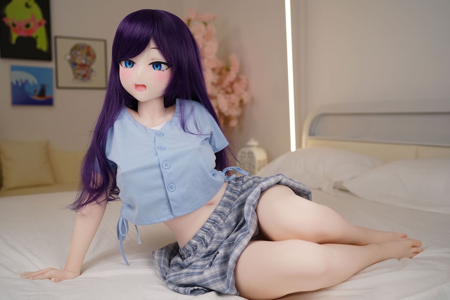 Секс-лялька anna - фото 7 | lovedoll Секс-лялька anna дивиться в бік