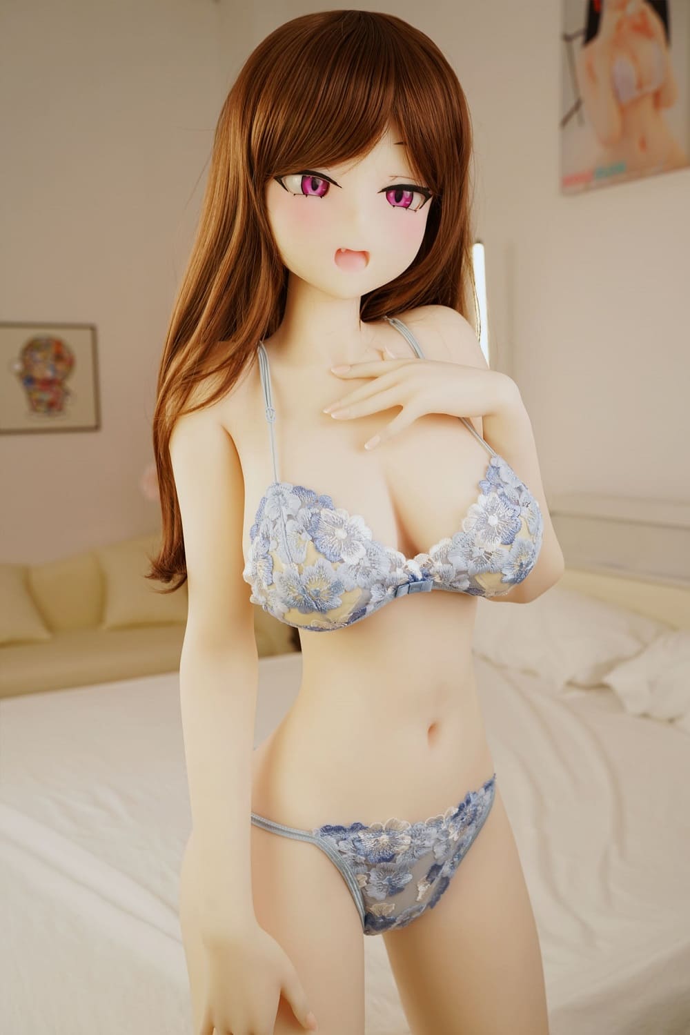 Секс-лялька hanae - фото 7 | lovedoll Секс-лялька hanae стоїть у нижній білизні біля крові